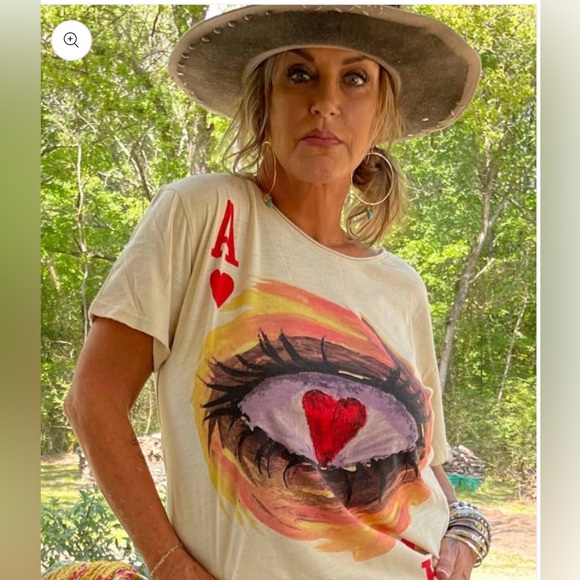 Jaded Gypsy Tops - Jaded Gypsy Eye Heart Graphic Tee Distressed Boho Oversized Shirt